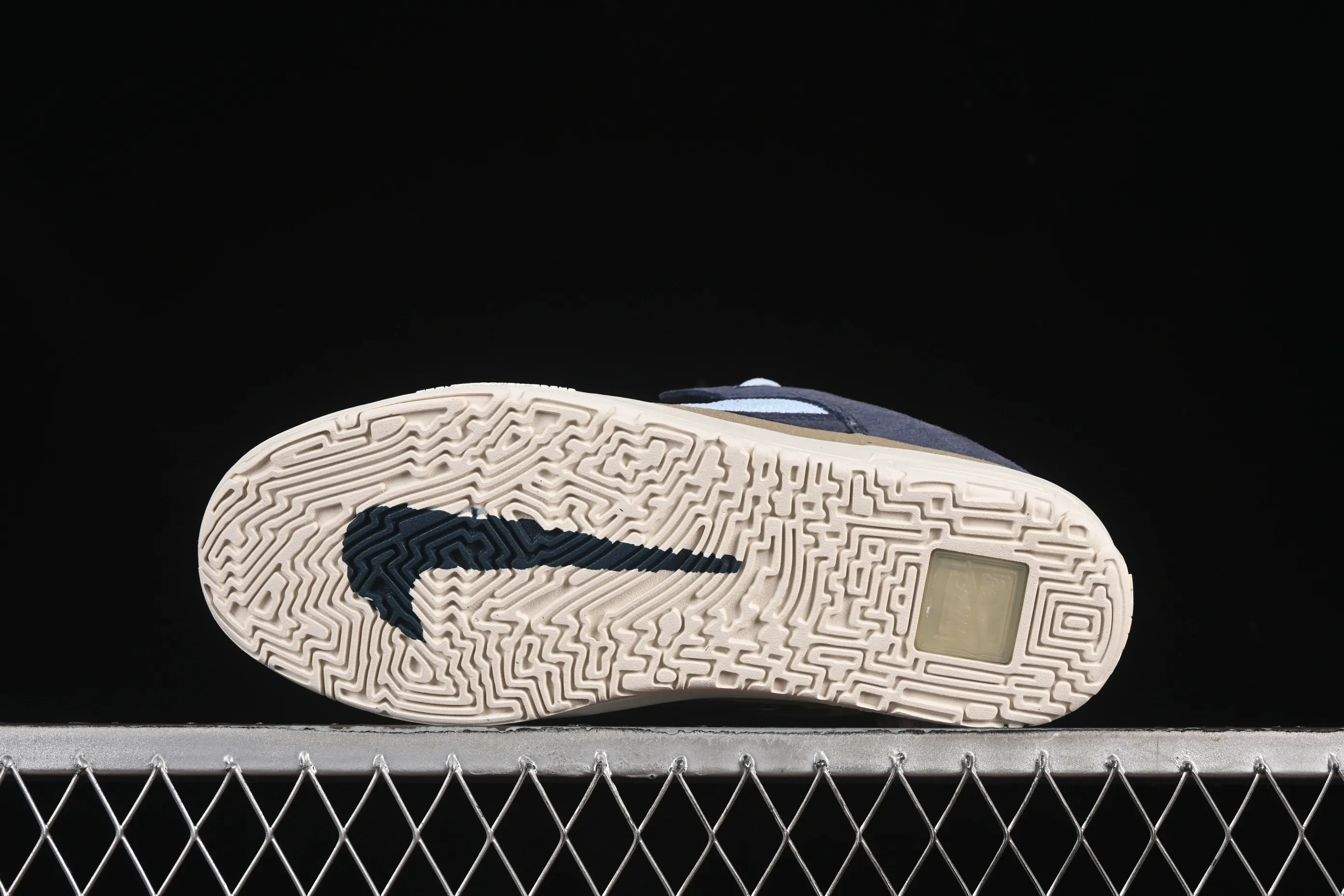 All categories Nk SB Dunk series Nk SB Dunk Low low-top sneakers Nike SB Day One Nike low-top casual sneakers FN4210-402